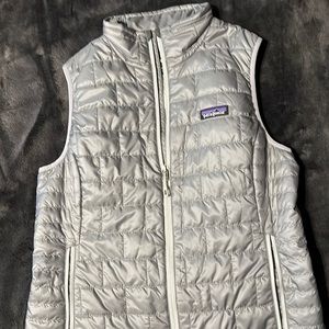 Patagonia puff vest